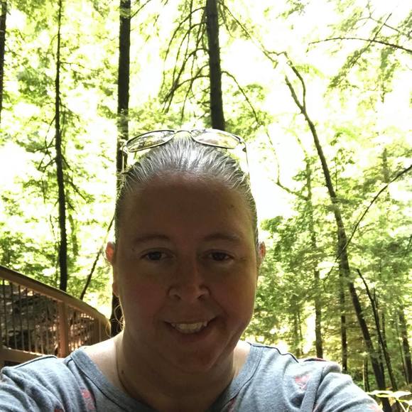 Meet your Posher, Brandy - Picture 1 of 1